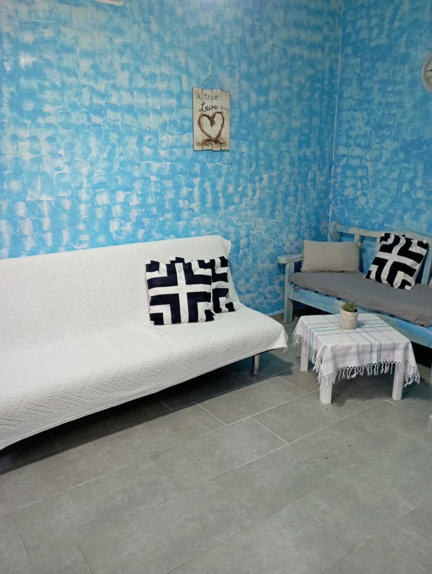 La Gatta Studio Gaios Bilik gambar